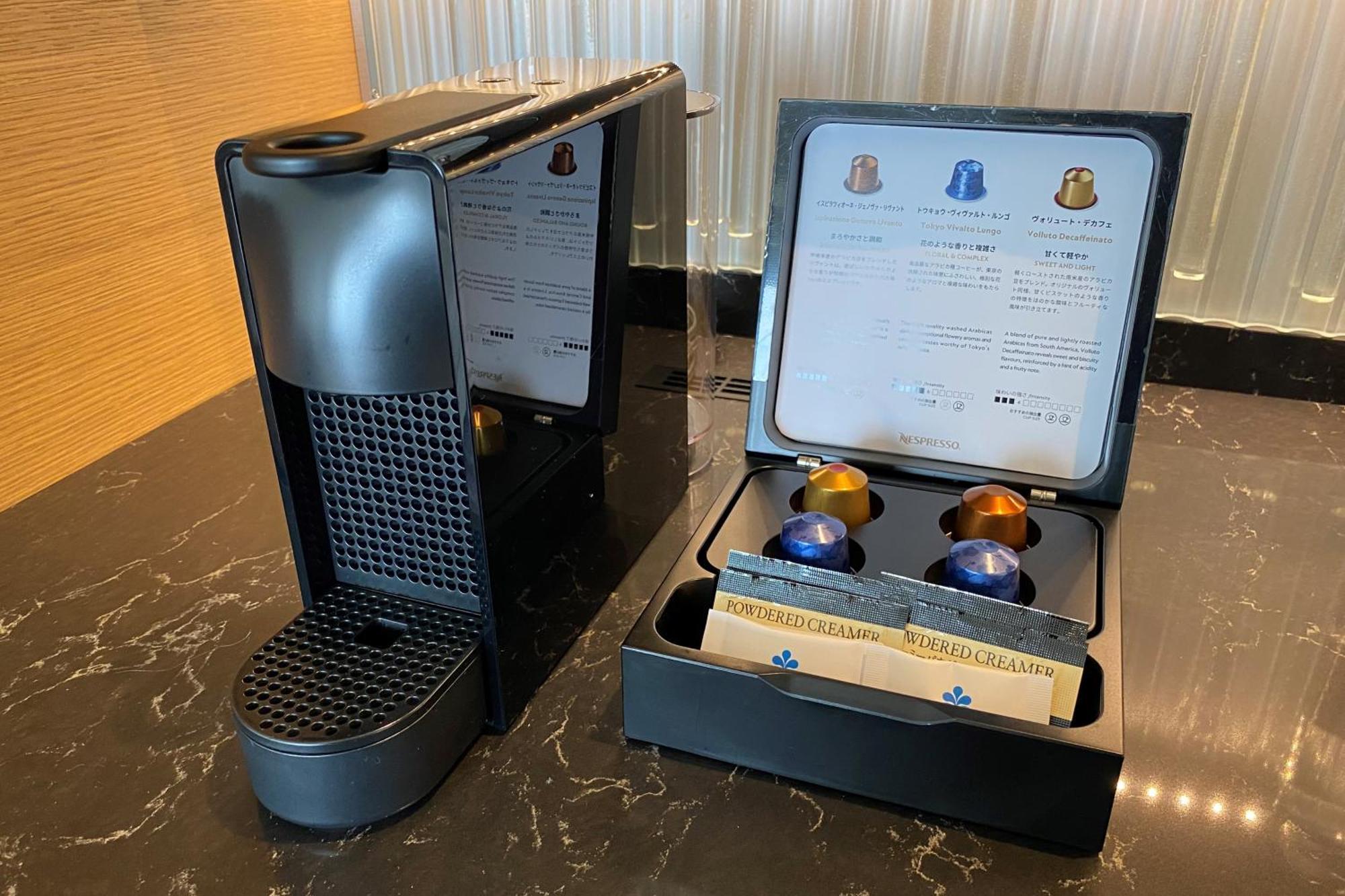 Hotel Nikko Kanazawa Room photo A Nespresso coffee machine